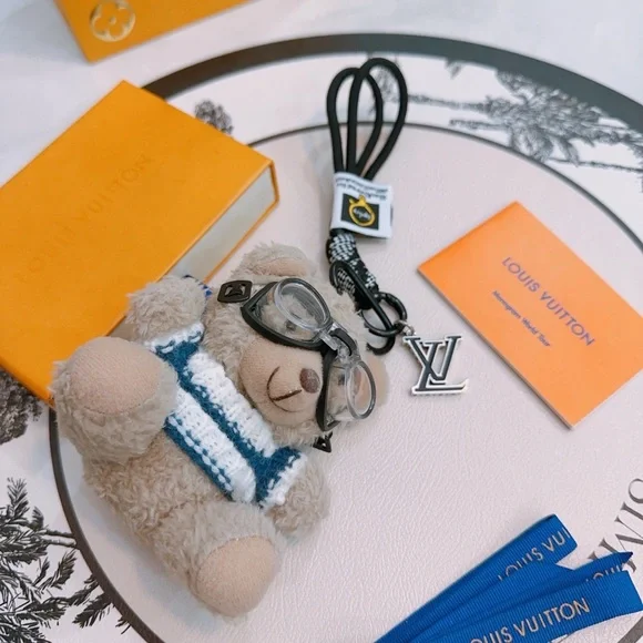 Louis Vuitton Teddy Bear Keychain💕💕💕 - Picture 2 of 6